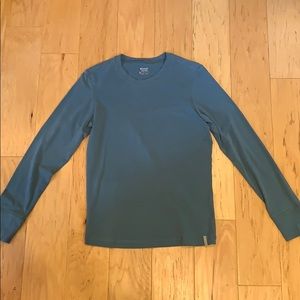 Blue long sleeve Columbia shirt